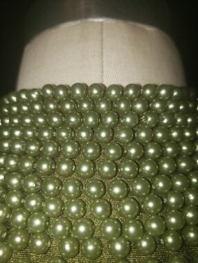 VTG. Vie Royal Victoria Olive Military Green Full Circle Pearls Crop Turtleneck